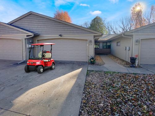 150 Jerry Liefert Dr, Monticello, MN, 55362-9102 | Card Image