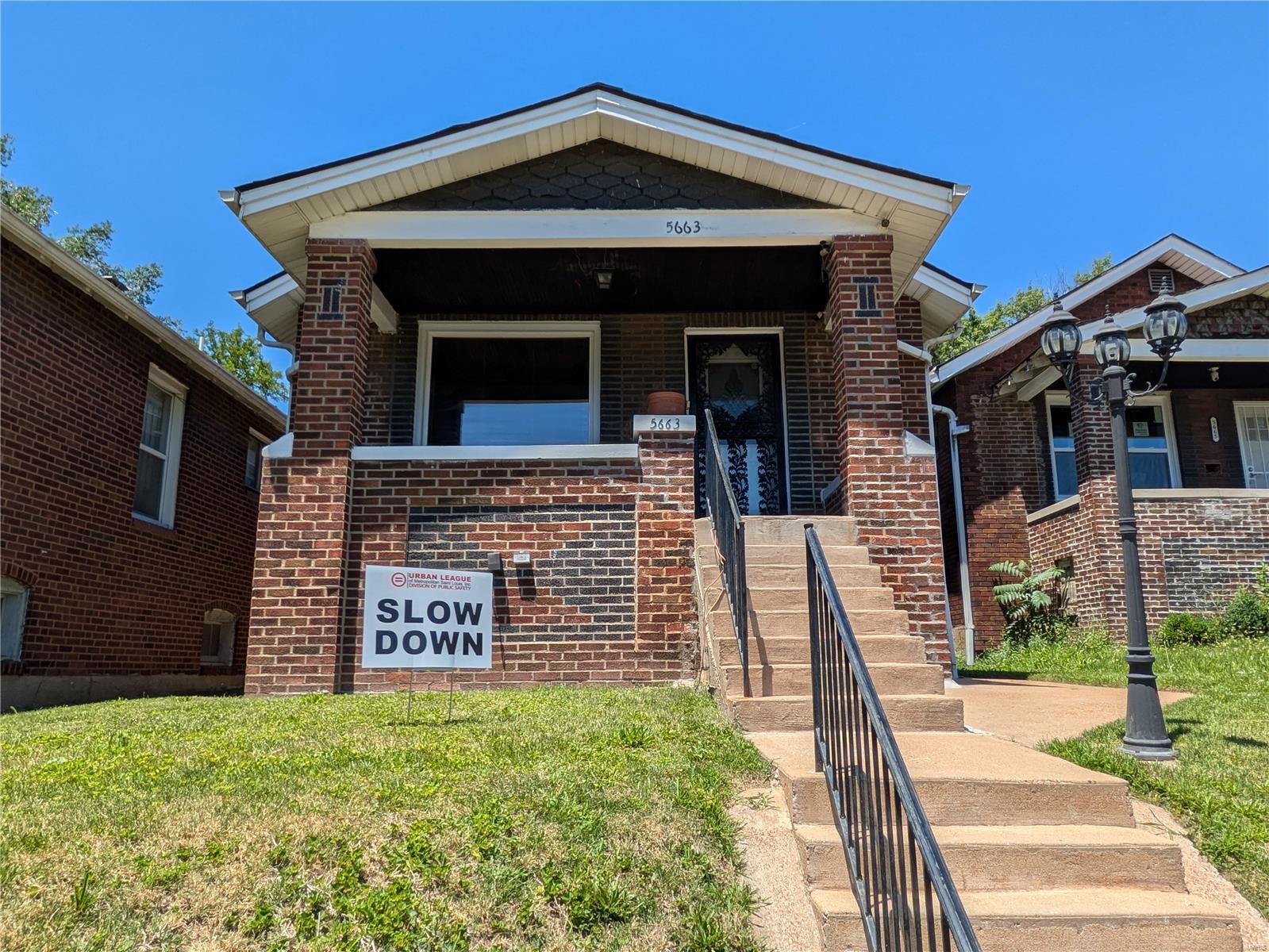 Hiller Pl, Saint Louis, MO 63136