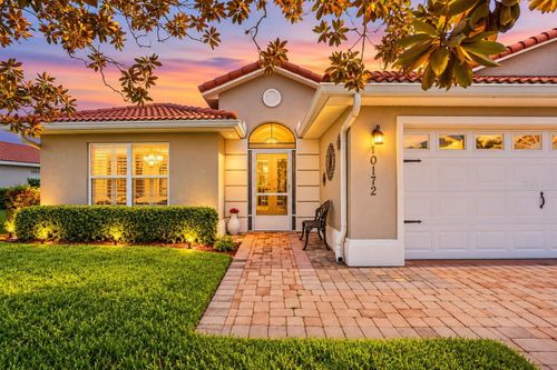 10172 Mainsail Dr, Oxford, FL, 34484-3781 | Card Image