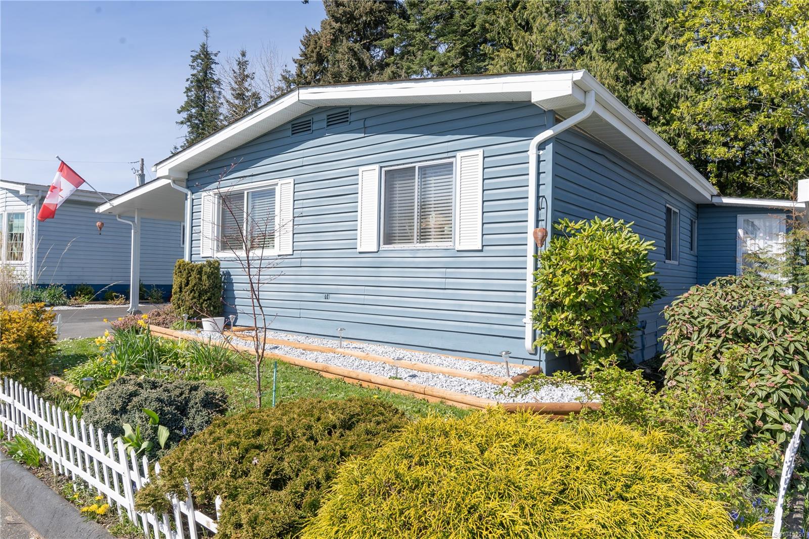 Residential in Central Saanich 3