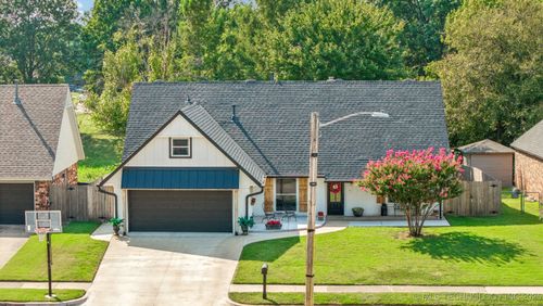 2716 Beech Ave, Broken Arrow, OK, 74012-7305 | Card Image