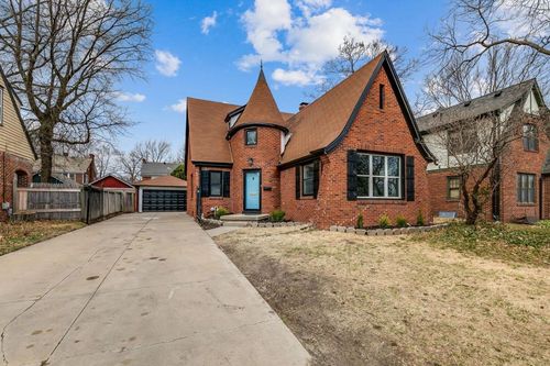 305 S Oliver Ave, Wichita, KS, 67218-1509 | Card Image