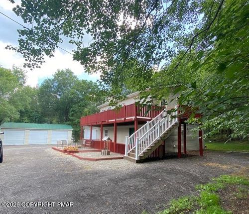 142 Schochs Mill Rd, Blakeslee, PA, 18610-7860 | Card Image