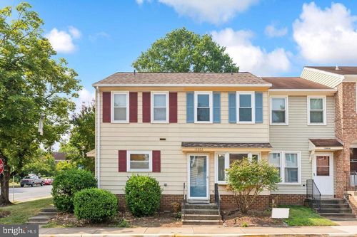 13802 Sauterne Way, CHANTILLY, VA, 20151-3604 | Card Image