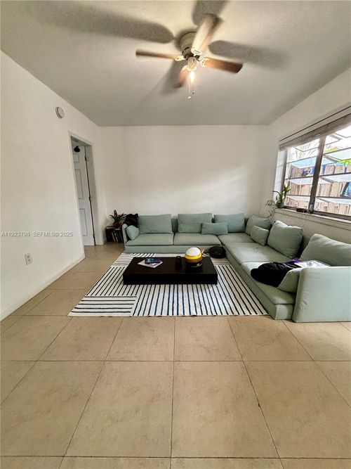 apt-5-325 Fernwood Rd, Key Biscayne, FL, 33149-1336 | Card Image