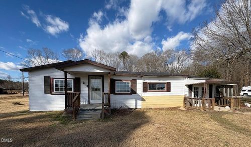 1324 Carolina Ave N, Ahoskie, NC, 27910 | Card Image