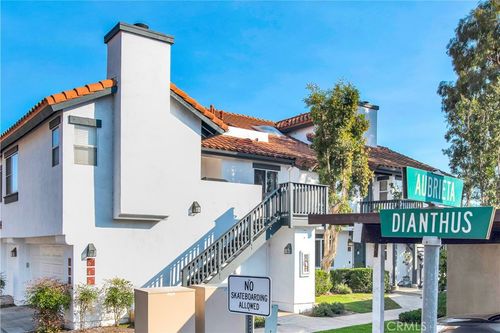2 Dianthus, Rancho Santa Margarita, CA, 92688-1024 | Card Image