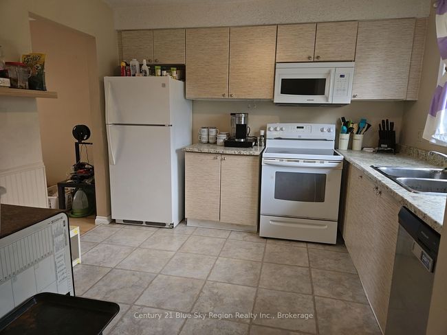 6 - 621 Gormanville Rd, Condo with 4 bedrooms, 2 bathrooms and 1 parking in North Bay ON | Image 8