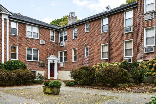 2e-327 Palmer Terrace, Mamaroneck, NY, 10543 | Card Image