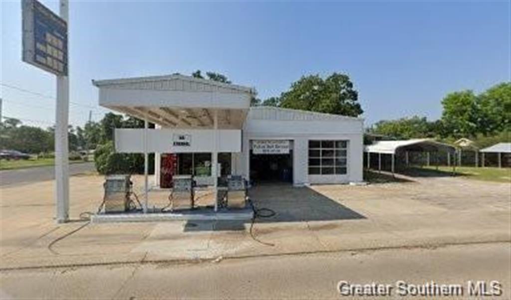 103 Shankland Ave, Jennings, LA 70546
