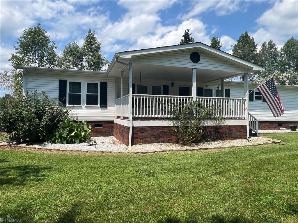 Oak Ridge Church Rd, Hays, NC 28635