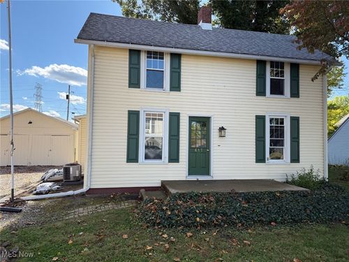 617 Franklin Ave, Conesville, OH, 43811-7520 | Card Image