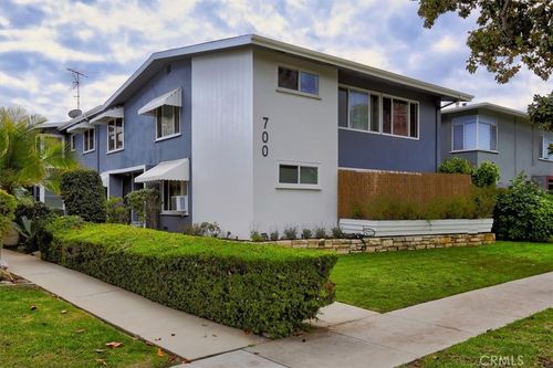 apt-4-700 E Carson St, Long Beach, CA, 90807-2955 | Card Image