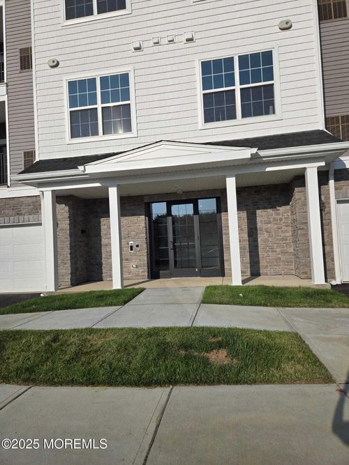 28211-28 Monroe Blvd, Monroe Township, NJ, 08831 | Card Image
