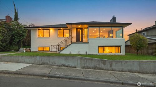812 Main St, Edmonds, WA, 98020-3034 | Card Image