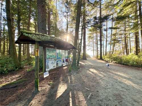 1193 Lynn Rd, Tofino, BC, V0R2Z0 | Card Image