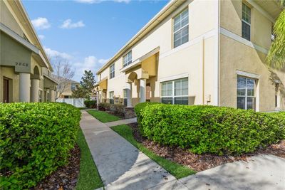 9860 Trumpet Vine Loop, Townhouse with 3 bedrooms, 2 bathrooms and null parking in Trinity FL | Image 1