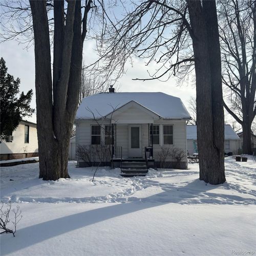 29 W New York Ave, Pontiac, MI, 48340-1146 | Card Image