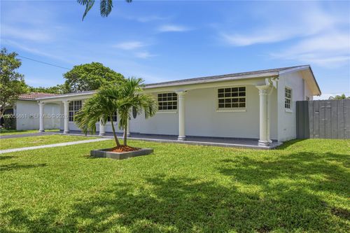 4225 Monroe St, Hollywood, FL, 33021-7344 | Card Image