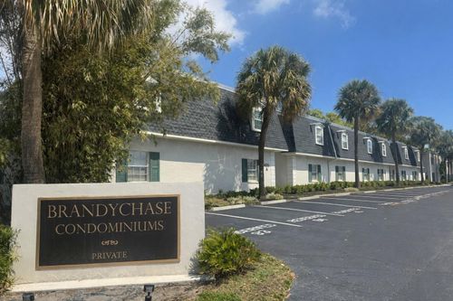 apt-212a-4335 Aegean Dr, TAMPA, FL, 33611-2446 | Card Image