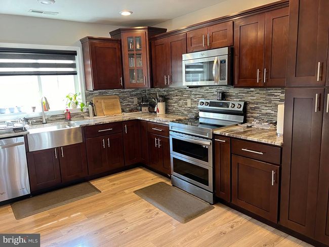 39 Shellflower Rd, House other with 5 bedrooms, 3 bathrooms and null parking in LEVITTOWN PA | Image 28