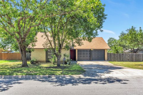 1602 Cushing Park Dr, Round Rock, TX, 78664-6721 | Card Image