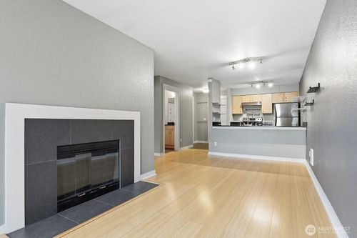 304-840 Ne 125th St, Seattle, WA, 98125-3961 | Card Image