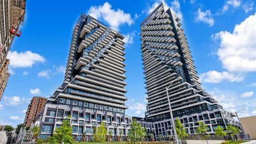 2007-30 Inn On The Park Dr, North York, ON, M3C0P7 | Card Image