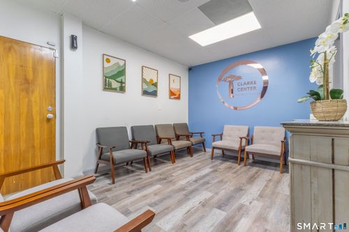 306-302-office-3-1389 W Main St, Waterbury, CT, 06708-3116 | Card Image