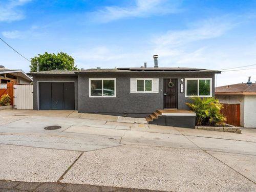 2462 44th St, San Diego, CA, 92105-4764 | Card Image