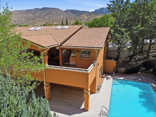 14016 La Mesita Rd Ne, Albuquerque, NM, 87112-6584 | Card Image