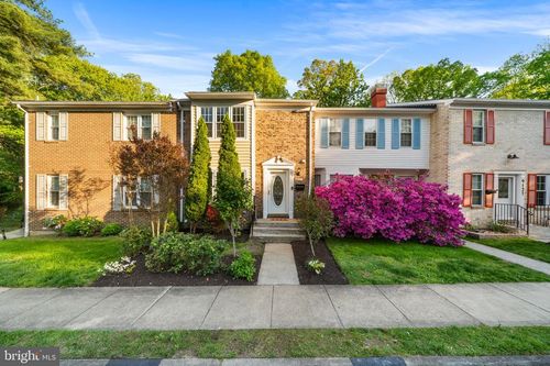 9117 Galbreth Ct, SPRINGFIELD, VA, 22153-1110 | Card Image