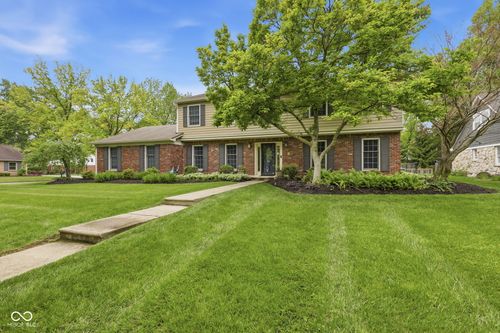 9008 Chestnut Ct, Indianapolis, IN, 46260-1055 | Card Image