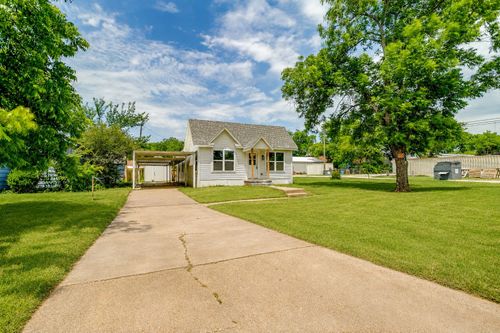 508 Virginia St, Graham, TX, 76450-3123 | Card Image