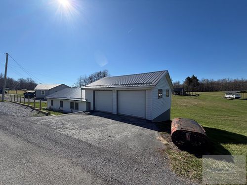 1021 Prosperity School Rd, Rock, WV, 24747-5496 | Card Image