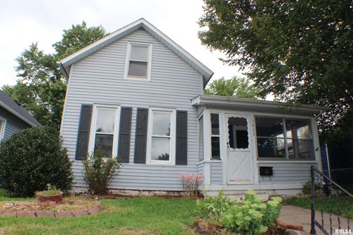 1713 16th Ave, Moline, IL, 61265-4038 | Card Image