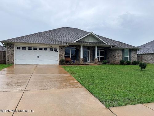 6206 Diamond Ln, Biloxi, MS, 39532-5628 | Card Image