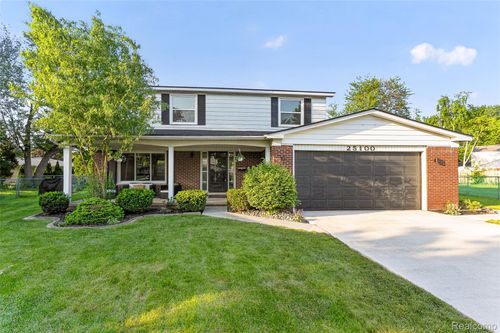 25100 Melody St, Taylor, MI, 48180-3217 | Card Image