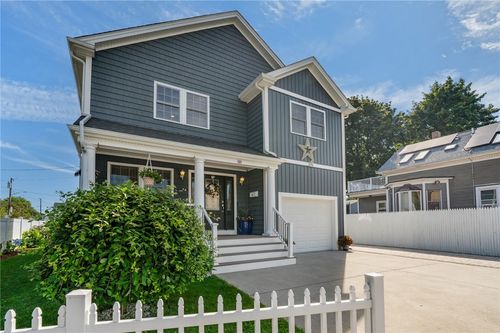 88 Reservoir Ave, Pawtucket, RI, 02860-1616 | Card Image