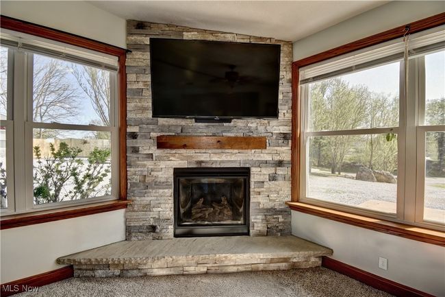 10913 Us Route 62, House other with 5 bedrooms, 2 bathrooms and null parking in Killbuck OH | Image 6