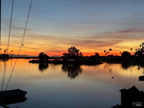 45 Bahama Reef, Novato, CA, 94949-5302 | Card Image