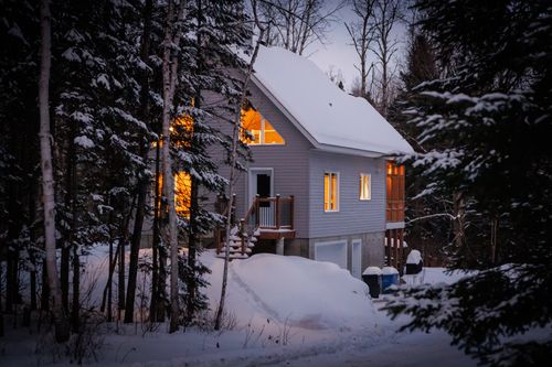 {{alt}} | Card Image