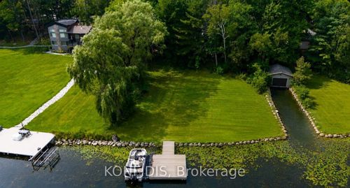 87 Sibbald Cres, Sutton West, ON, L0E1R0 | Card Image