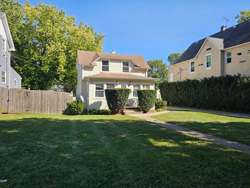 2805 Emmaus Ave, Zion, IL, 60099-2560 | Card Image