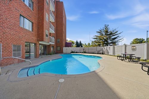 114-30 Revere Beach Pkwy, Medford, MA, 02155-5145 | Card Image