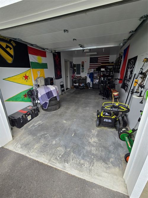 93 Mackin Ct, Kalispell, MT, 59901-6220 | Card Image