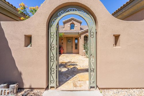 1007 N Mountainside Ave, Washington, UT, 84780-2636 | Card Image