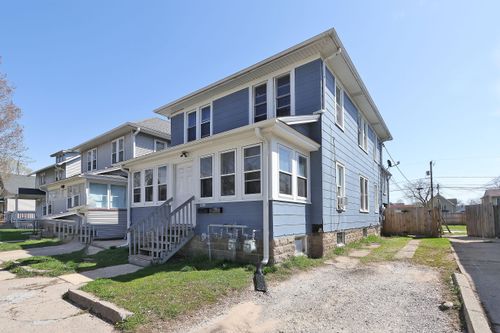 6621 18th Ave, Kenosha, WI, 53143-4916 | Card Image