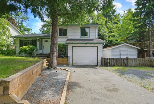 18298 63a Ave, Surrey, BC, V3S8A8 | Card Image