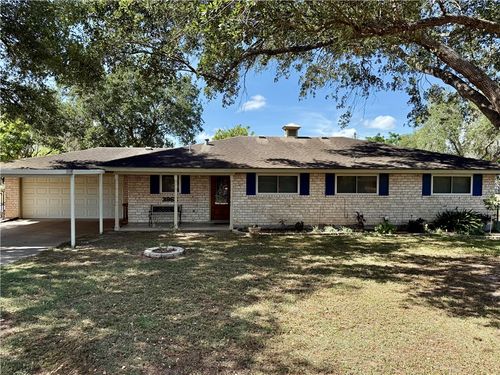 3962 Monta Dr, Robstown, TX, 78380-5813 | Card Image